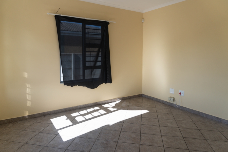 2 Bedroom Property for Sale in Sunset Glen Western Cape